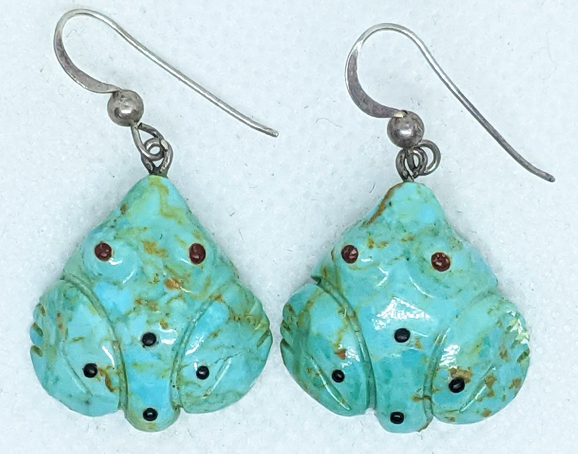 Rare Old Zuni Frog Fetish Earrings in Turquoise & Jet with Red